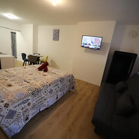 Eden , L'elegant! Seul , En Couple Ou En Famille *