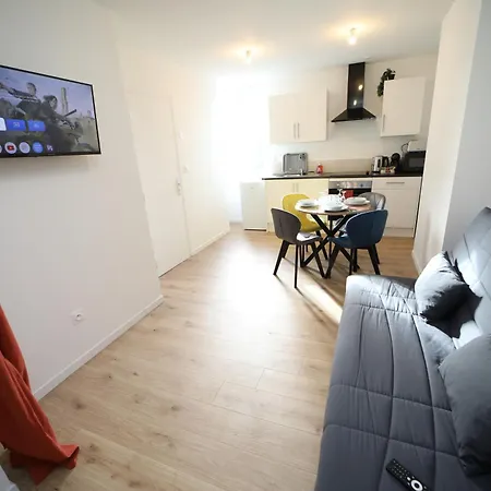 Eden , L'elegant! Seul , En Couple Ou En Famille Cambrai